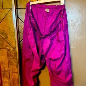 Plus size scrub pants